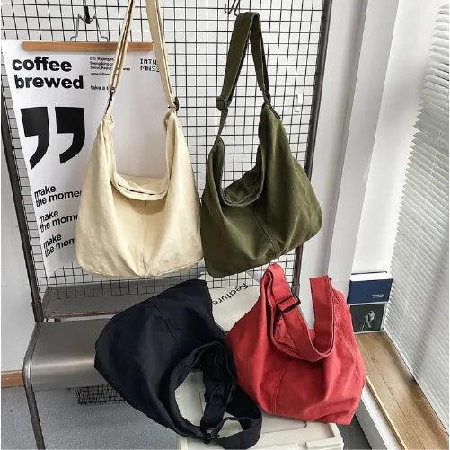 Bolsa Feminina Tipo Carteiro Urban | Miga Sua Bolsa