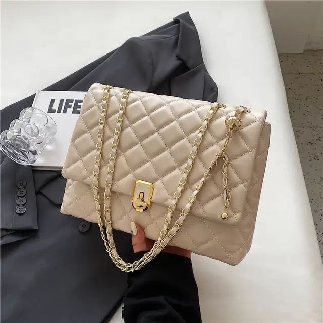 Bolsa Feminina Acolchoado Modelo Chain – Miga Sua Bolsa