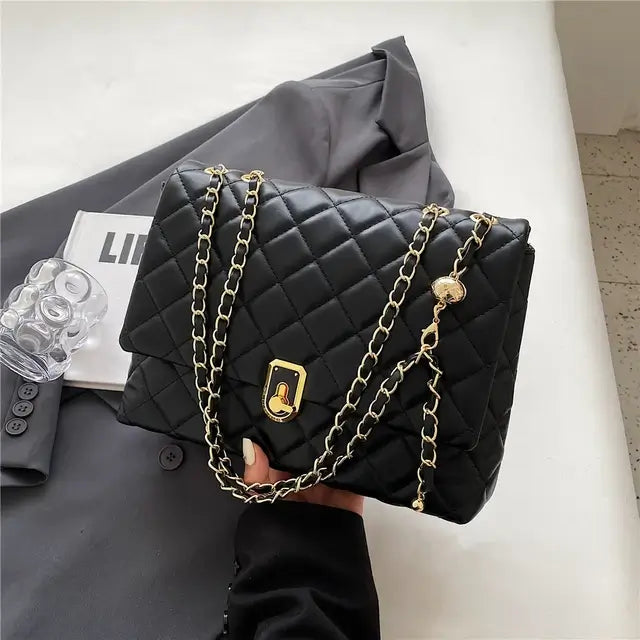 Bolsa Feminina Acolchoado Modelo Chain – Miga Sua Bolsa