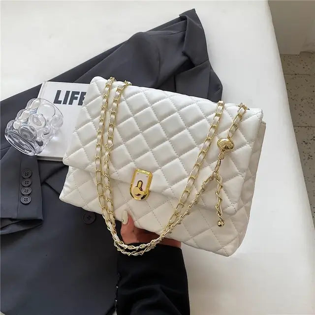 Bolsa Feminina Acolchoado Modelo Chain – Miga Sua Bolsa