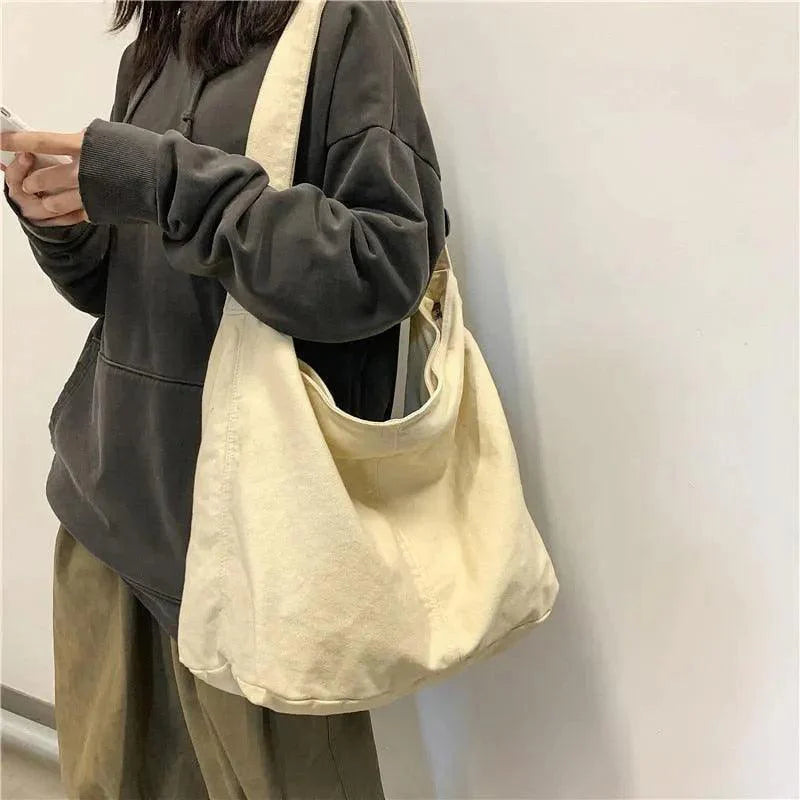 Bolsa Feminina Tipo Carteiro Urban | Miga Sua Bolsa