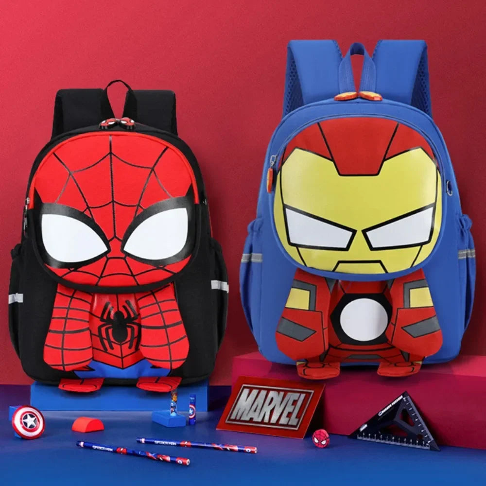Mochila Infantil dos heróis — Modelo para Meninos