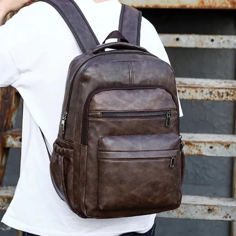 Mochila Executiva de Couro com USB | Allegante Business